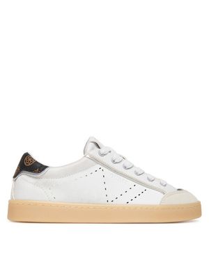 Buty sportowe damskie wiosenne Guess ze sklepu: MODIVO w kategorii: Buty sportowe damskie - zdjęcie WP-EBWP-BKLVO-LN0_0000305817891