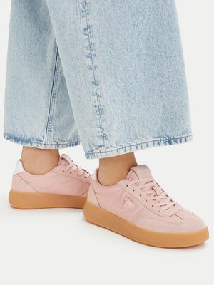 Buty sportowe damskie wiosenne Guess ze sklepu: MODIVO w kategorii: Buty sportowe damskie - zdjęcie WP-EBWP-BKLVO-LN0_0000305818027