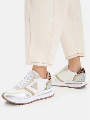 Buty sportowe damskie na wiosnę Guess ze sklepu: MODIVO w kategorii: Buty sportowe damskie - zdjęcie WP-EBWP-BKLVO-LN0_0000305818201