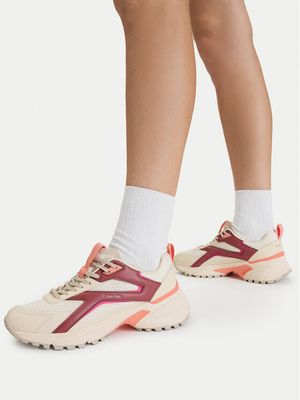 Buty sportowe damskie wiosenne Calvin Klein ze sklepu: MODIVO w kategorii: Buty sportowe damskie - zdjęcie WP-EBWP-BKLVO-LN0_0000305846150