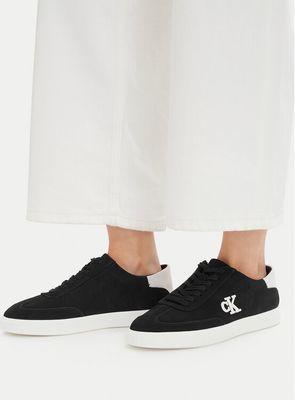 Buty sportowe damskie wiosenne Calvin Klein ze sklepu: MODIVO w kategorii: Buty sportowe damskie - zdjęcie WP-EBWP-BKLVO-LN0_0000305846327