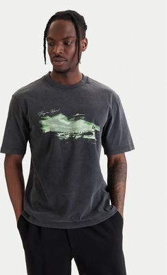 T-shirt męski młodzieżowy HUGO ze sklepu: MODIVO w kategorii: T-shirty męskie - zdjęcie WP-EBWP-BKLVO-LN0_0000305863232