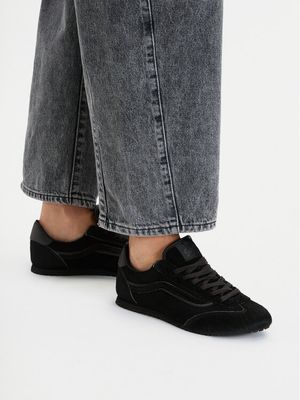 Buty sportowe damskie jesienne Vans ze sklepu: MODIVO w kategorii: Buty sportowe damskie - zdjęcie WP-EBWP-BKLVO-LN0_0000305870391