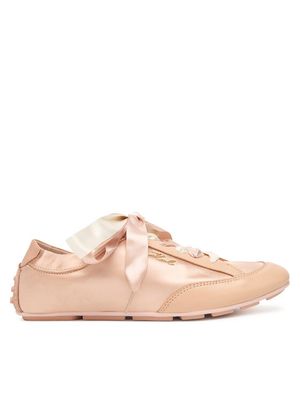 Buty sportowe damskie wiosenne Karl Lagerfeld ze sklepu: MODIVO w kategorii: Buty sportowe damskie - zdjęcie WP-EBWP-BKLVO-LN0_0000305903747