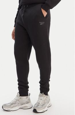 Spodnie męskie Reebok ze sklepu: MODIVO w kategorii: Spodnie męskie - zdjęcie WP-EBWP-BKLVO-LN0_0000305908018