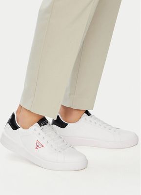 Buty sportowe męskie na wiosnę Guess ze sklepu: MODIVO w kategorii: Buty sportowe męskie - zdjęcie WP-EBWP-BKLVO-LN0_0000305930262