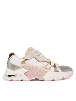 Buty sportowe damskie na wiosnę Guess ze sklepu: MODIVO w kategorii: Buty sportowe damskie - zdjęcie WP-EBWP-BKLVO-LN0_0000305930552