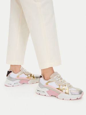 Buty sportowe damskie na wiosnę Guess ze sklepu: MODIVO w kategorii: Buty sportowe damskie - zdjęcie WP-EBWP-BKLVO-LN0_0000305930552