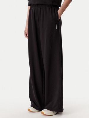 Spodnie damskie jesienne Tommy Jeans ze sklepu: MODIVO w kategorii: Spodnie damskie - zdjęcie WP-EBWP-BKLVO-LN0_0000305946799