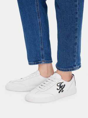 Buty sportowe damskie na wiosnę Tommy Hilfiger ze sklepu: MODIVO w kategorii: Buty sportowe damskie - zdjęcie WP-EBWP-BKLVO-LN0_0000305961662