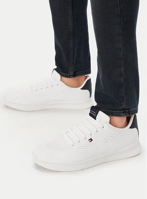 Buty sportowe męskie na wiosnę Tommy Hilfiger ze sklepu: MODIVO w kategorii: Buty sportowe męskie - zdjęcie WP-EBWP-BKLVO-LN0_0000305962881