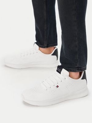 Buty sportowe męskie na wiosnę Tommy Hilfiger ze sklepu: MODIVO w kategorii: Buty sportowe męskie - zdjęcie WP-EBWP-BKLVO-LN0_0000305962881