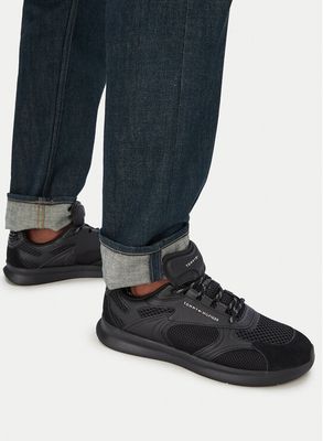 Buty sportowe męskie jesienne Tommy Hilfiger ze sklepu: MODIVO w kategorii: Buty sportowe męskie - zdjęcie WP-EBWP-BKLVO-LN0_0000305962973