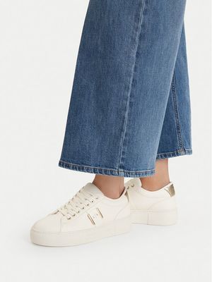 Buty sportowe damskie na wiosnę Armani Exchange ze sklepu: MODIVO w kategorii: Buty sportowe damskie - zdjęcie WP-EBWP-BKLVO-LN0_0000305967602