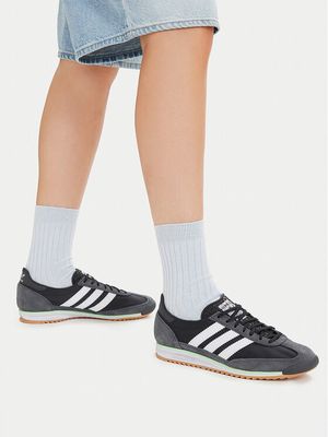 Buty sportowe damskie na jesień adidas ze sklepu: MODIVO w kategorii: Buty sportowe damskie - zdjęcie WP-EBWP-BKLVO-LN0_0000305973436