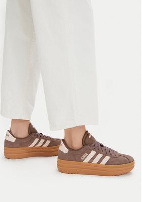 Buty sportowe damskie wiosenne adidas ze sklepu: MODIVO w kategorii: Buty sportowe damskie - zdjęcie WP-EBWP-BKLVO-LN0_0000305974525