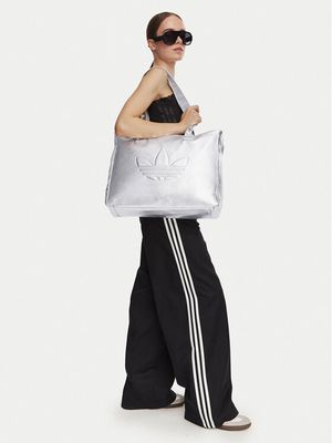 adidas - Shopper bag na wakacje ze sklepu: MODIVO w kategorii: Torby Shopper bag - zdjęcie WP-EBWP-BKLVO-LN0_0000305978196