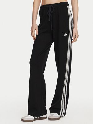 Spodnie damskie adidas ze sklepu: MODIVO w kategorii: Spodnie damskie - zdjęcie WP-EBWP-BKLVO-LN0_0000305987013