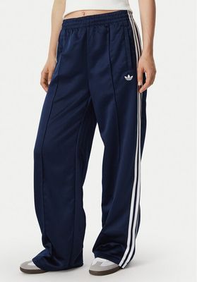 Spodnie damskie w sportowym stylu jesienne adidas ze sklepu: MODIVO w kategorii: Spodnie damskie - zdjęcie WP-EBWP-BKLVO-LN0_0000305987624