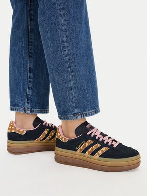 Buty sportowe damskie jesienne adidas ze sklepu: MODIVO w kategorii: Buty sportowe damskie - zdjęcie WP-EBWP-BKLVO-LN0_0000305992611