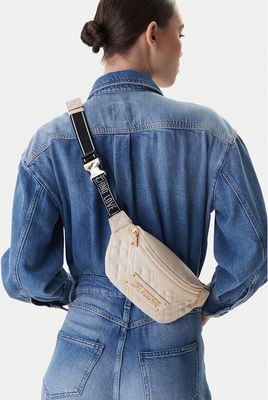 Nerka elegancki Love Moschino ze sklepu: MODIVO w kategorii: Nerki - zdjęcie WP-EBWP-BKLVO-LN0_0000305995308