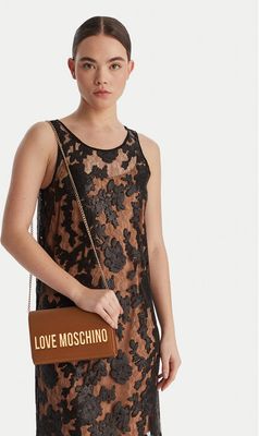 Kopertówka elegancka Love Moschino ze sklepu: MODIVO w kategorii: Kopertówki - zdjęcie WP-EBWP-BKLVO-LN0_0000305996251