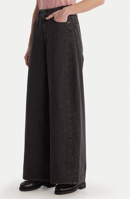 Jeansy damskie Weekend Max Mara ze sklepu: MODIVO w kategorii: Jeansy damskie - zdjęcie WP-EBWP-BKLVO-LN0_0000305999764