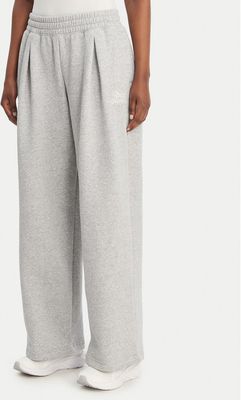 Spodnie damskie na wiosnę Under Armour ze sklepu: MODIVO w kategorii: Spodnie damskie - zdjęcie WP-EBWP-BKLVO-LN0_0000306021921