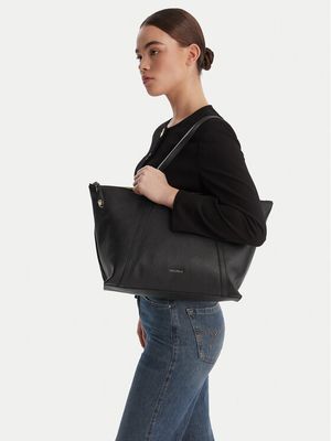 Coccinelle - Shopper bag na wakacje ze sklepu: MODIVO w kategorii: Torby Shopper bag - zdjęcie WP-EBWP-BKLVO-LN0_0000306038356