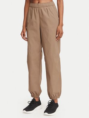 Spodnie damskie na wiosnę Under Armour ze sklepu: MODIVO w kategorii: Spodnie damskie - zdjęcie WP-EBWP-BKLVO-LN0_0000306042308
