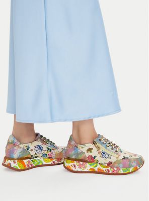Buty sportowe damskie na wiosnę Laura Vita ze sklepu: MODIVO w kategorii: Buty sportowe damskie - zdjęcie WP-EBWP-BKLVO-LN0_0000306043268