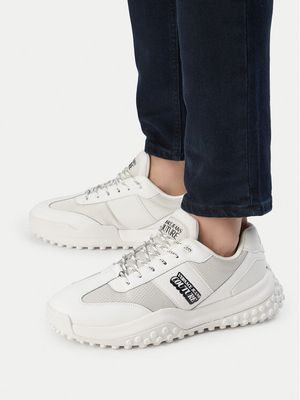 Buty sportowe męskie wiosenne Versace Jeans Couture ze sklepu: MODIVO w kategorii: Buty sportowe męskie - zdjęcie WP-EBWP-BKLVO-LN0_0000306047518