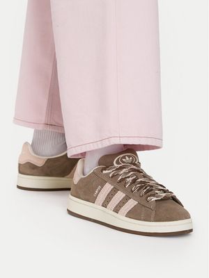 Buty sportowe damskie na wiosnę adidas ze sklepu: MODIVO w kategorii: Buty sportowe damskie - zdjęcie WP-EBWP-BKLVO-LN0_0000306064089