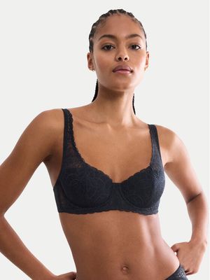 Triumph - Biustonosz z koronką ze sklepu: MODIVO w kategorii: Biustonosze - zdjęcie WP-EBWP-BKLVO-LN0_0000306064393