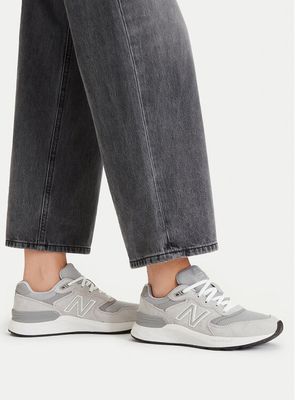 Buty sportowe damskie wiosenne New Balance ze sklepu: MODIVO w kategorii: Buty sportowe damskie - zdjęcie WP-EBWP-BKLVO-LN0_0000306065888