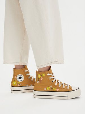 Trampki damskie na wiosnę Converse ze sklepu: MODIVO w kategorii: Trampki damskie - zdjęcie WP-EBWP-BKLVO-LN0_0000306066687
