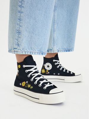 Trampki damskie na wiosnę Converse ze sklepu: MODIVO w kategorii: Trampki damskie - zdjęcie WP-EBWP-BKLVO-LN0_0000306066861