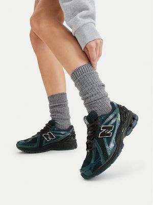 Buty sportowe damskie wiosenne New Balance ze sklepu: MODIVO w kategorii: Buty sportowe damskie - zdjęcie WP-EBWP-BKLVO-LN0_0000306080959