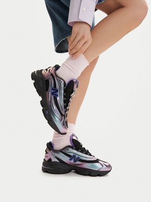 Buty sportowe damskie wiosenne New Balance ze sklepu: MODIVO w kategorii: Buty sportowe damskie - zdjęcie WP-EBWP-BKLVO-LN0_0000306080980