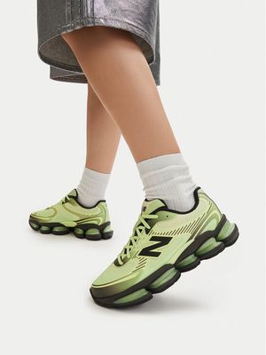 Buty sportowe damskie na wiosnę New Balance ze sklepu: MODIVO w kategorii: Buty sportowe damskie - zdjęcie WP-EBWP-BKLVO-LN0_0000306080997