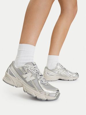 Buty sportowe damskie na wiosnę New Balance ze sklepu: MODIVO w kategorii: Buty sportowe damskie - zdjęcie WP-EBWP-BKLVO-LN0_0000306081130