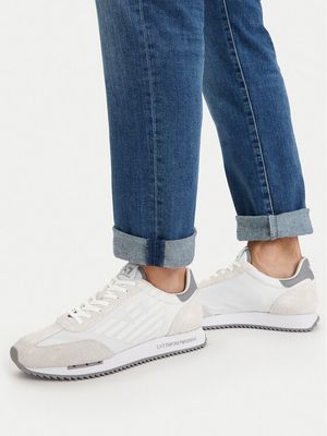 Buty sportowe męskie wiosenne EA7 Emporio Armani ze sklepu: MODIVO w kategorii: Buty sportowe męskie - zdjęcie WP-EBWP-BKLVO-LN0_0000306113985