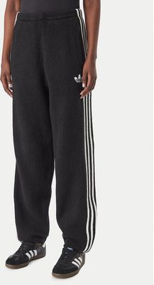 Spodnie damskie jesienne adidas ze sklepu: MODIVO w kategorii: Spodnie damskie - zdjęcie WP-EBWP-BKLVO-LN0_0000306131088