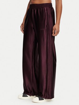 adidas - Spodnie damskie jesienne w sportowym stylu ze sklepu: MODIVO w kategorii: Spodnie damskie - zdjęcie WP-EBWP-BKLVO-LN0_0000306139541