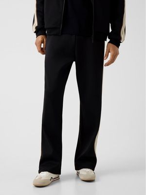 Spodnie męskie casual Guess ze sklepu: MODIVO w kategorii: Spodnie męskie - zdjęcie WP-EBWP-BKLVO-LN0_0000306151390