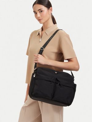 Torba/walizka dziecięca Guess ze sklepu: MODIVO w kategorii: Torby i walizki dziecięce - zdjęcie WP-EBWP-BKLVO-LN0_0000306153264