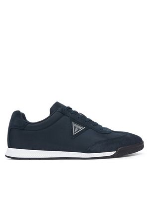 Buty sportowe męskie jesienne Guess ze sklepu: MODIVO w kategorii: Buty sportowe męskie - zdjęcie WP-EBWP-BKLVO-LN0_0000306155459