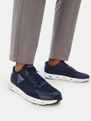 Buty sportowe męskie na wiosnę jesienne Guess ze sklepu: MODIVO w kategorii: Buty sportowe męskie - zdjęcie WP-EBWP-BKLVO-LN0_0000306155527