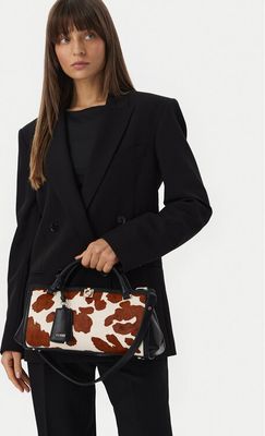 Kuferek elegancki Guess ze sklepu: MODIVO w kategorii: Kuferki - zdjęcie WP-EBWP-BKLVO-LN0_0000306157026