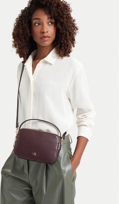 Listonoszka elegancka Calvin Klein ze sklepu: MODIVO w kategorii: Listonoszki - zdjęcie WP-EBWP-BKLVO-LN0_0000306185326